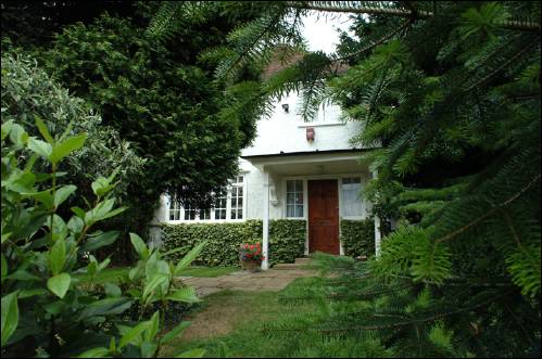 76 Temple Fortune Lane